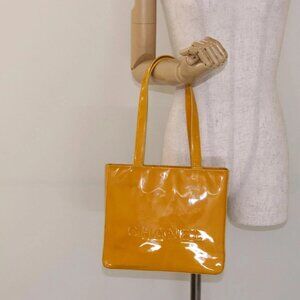CHANEL Tote Bag Patent leather Yellow CC Auth bs29321